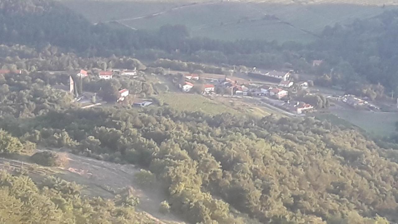 Apartmaji Matazin Črni Kal Exteriör bild